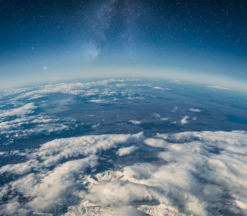 How Long Do Rising Temperatures Affect Economic Growth?